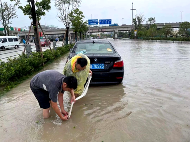 1628067840317936.png 03-道路救援_副本.png