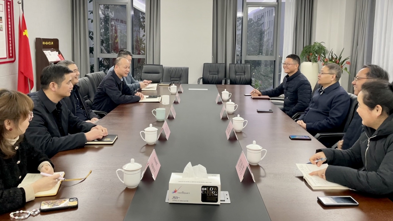 省農業(yè)農村廳黨組成員、省畜牧農機發(fā)展中心主任駱健民到浙江農合調研